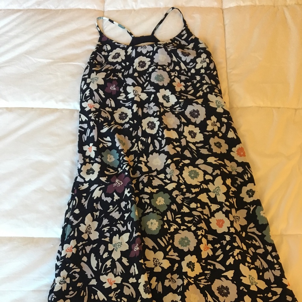 Printed loft dress.
